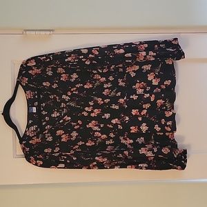 Old Navy Black Floral Top XL